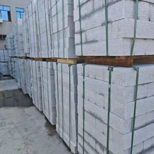 张家口芝麻白路牙石，路侧石