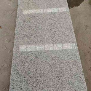 张家口芝麻白光面毛板